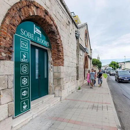 Apartmán Baza - Duplex Triple No.6 *